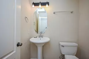 9403 Coatsworth Dr, Sugar Land, TX 77498 - Photo 19