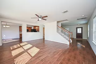 9403 Coatsworth Dr, Sugar Land, TX 77498 - Photo 7