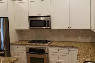 916 Lawrence St, Houston, TX 77008 - Photo 9
