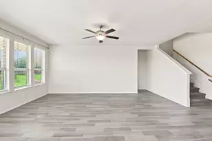 693 Forest Bend Ln, La Marque, TX 77568 - Photo 15
