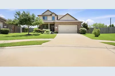 693 Forest Bend Lane, La Marque, TX 77568 - Photo 3