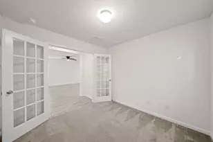 15630 Pennfield Point Ct, Houston, TX 77044 - Photo 23