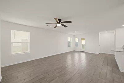 15630 Pennfield Point Court, Houston, TX 77044 - Photo 11