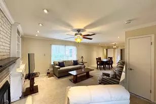 206 N 9th St, Crockett, TX 75835 - Photo 3