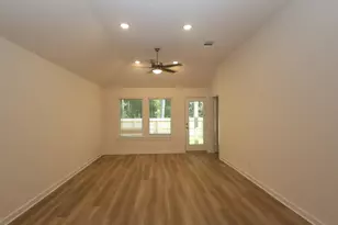 22712 Hackberry Leaf Dr, New Caney, TX 77357 - Photo 11