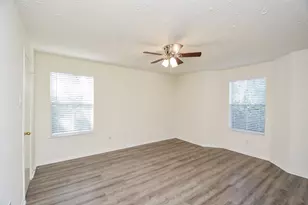 8051 Bay Branch Dr, The Woodlands, TX 77382 - Photo 13