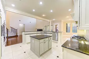 12454 Mooreknoll Ln, Houston, TX 77024 - Photo 15