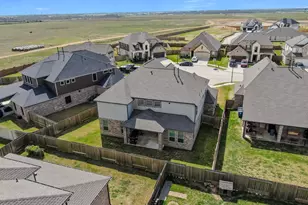 241 Bright Blf Cir, Waller, TX 77484 - Photo 37