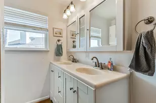 1302 Coral Way, Tiki Island, TX 77554 - Photo 23