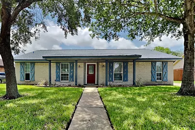 1920 Crooked Creek Lane, Pearland, TX 77581 - Photo 1