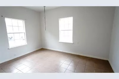 5504-5508 Texas Street, Houston, TX 77011 - Photo 11