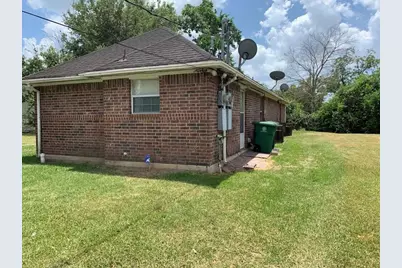 4636 Mayflower Street, Houston, TX 77033 - Photo 27
