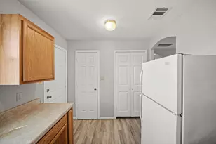 4636 Mayflower St, Houston, TX 77033 - Photo 25