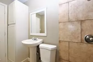 2527 Oakcliff St, Houston, TX 77023 - Photo 11