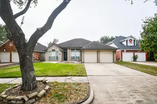 6219 Fox Wind Ct, Houston, TX 77041 - Photo 3