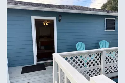 2605 Avenue O 1/2 #Rear, Galveston, TX 77550 - Photo 13