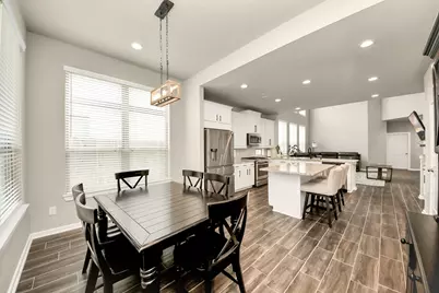 7010 Coneflower Creek Court, Katy, TX 77493 - Photo 11