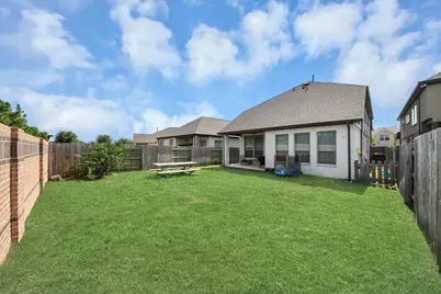 7010 Coneflower Creek Court, Katy, TX 77493 - Photo 35