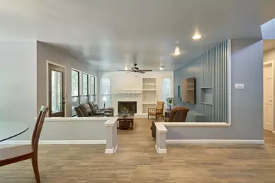 11 Song Sparrow Place, The Woodlands, TX 77381 - Photo 7