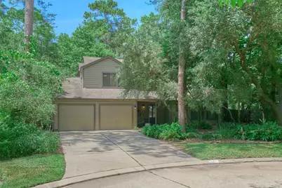 11 Song Sparrow Place, The Woodlands, TX 77381 - Photo 3