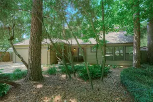 11 Song Sparrow Pl, The Woodlands, TX 77381 - Photo 1