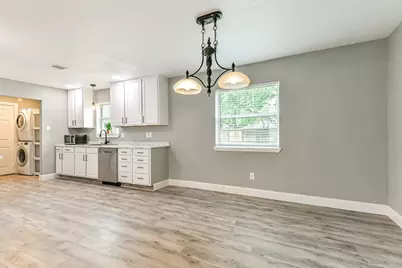 207 Woodvale Drive, League City, TX 77573 - Photo 15