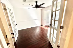 823 Wycliffe Dr, Houston, TX 77079 - Photo 9