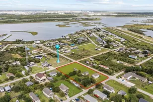 7228 Highland Bayou Dr, Hitchcock, TX 77563 - Photo 19