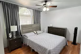 7703 Omaha Dr, Baytown, TX 77521 - Photo 7