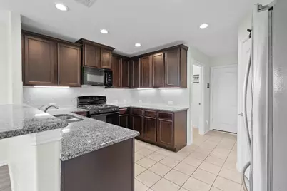 2213 Ivy Wall Drive, Conroe, TX 77301 - Photo 15