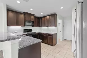 2213 Ivy Wall Dr, Conroe, TX 77301 - Photo 15