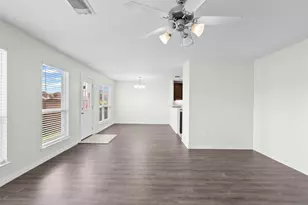 2213 Ivy Wall Dr, Conroe, TX 77301 - Photo 7