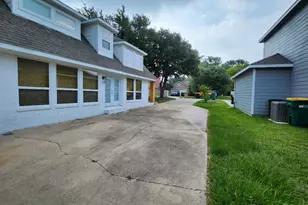 6922 Gentle Breeze Dr, Willis, TX 77318 - Photo 29