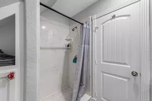 4523 Palm St, Freeport, TX 77541 - Photo 23