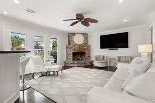 18639 Cape Charles Ln, Houston, TX 77058 - Photo 15