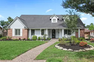 18639 Cape Charles Ln, Houston, TX 77058 - Photo 3