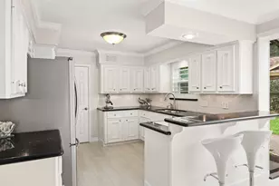 18639 Cape Charles Ln, Houston, TX 77058 - Photo 19