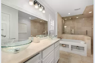 18639 Cape Charles Lane, Houston, TX 77058 - Photo 25