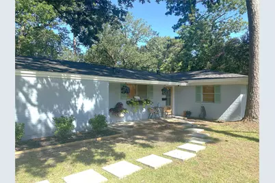 1302 Shadybrook Lane, Lufkin, TX 75904 - Photo 1