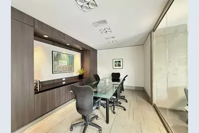 1901 Post Oak Boulevard #4103, Houston, TX 77056 - Photo 21