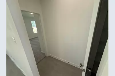 10100 Oakland Hills Drive, Cleveland, TX 77327 - Photo 13