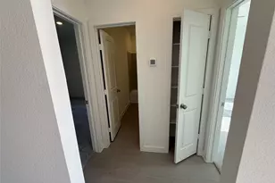 10100 Oakland Hills Dr, Cleveland, TX 77327 - Photo 3