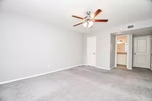 820 Threadneedle St, Houston, TX 77079 - Photo 21
