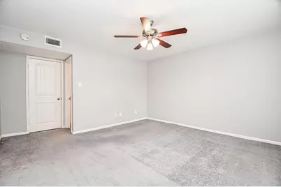 820 Threadneedle Street #253, Houston, TX 77079 - Photo 11