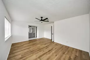 10211 Golden Meadow Dr, Houston, TX 77064 - Photo 17