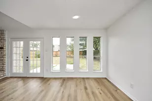 10211 Golden Meadow Dr, Houston, TX 77064 - Photo 11