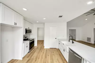 10211 Golden Meadow Drive, Houston, TX 77064 - Photo 13