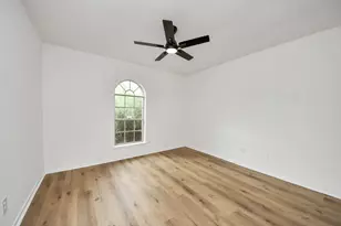 10211 Golden Meadow Dr, Houston, TX 77064 - Photo 25