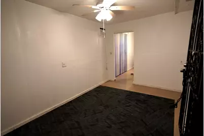 11727 Lamprey St, Houston, TX 77099 - Photo 47