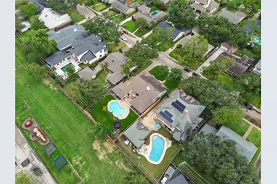 7903 Burgoyne Road, Houston, TX 77063 - Photo 27